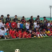 サッカー教室の集合写真