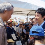 植樹祭には俳優の西村まさ彦さんも参加 宮城県岩沼市千年希望の丘植樹祭2014