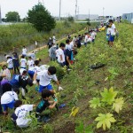 たくさんの地元サッカークラブの少年・少女が参加してくれました